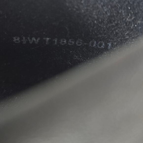 L Trotters Kari Pump Size 8.5W Women's Black 2" Block Heel Leather Round Toe - Picture 9 of 9